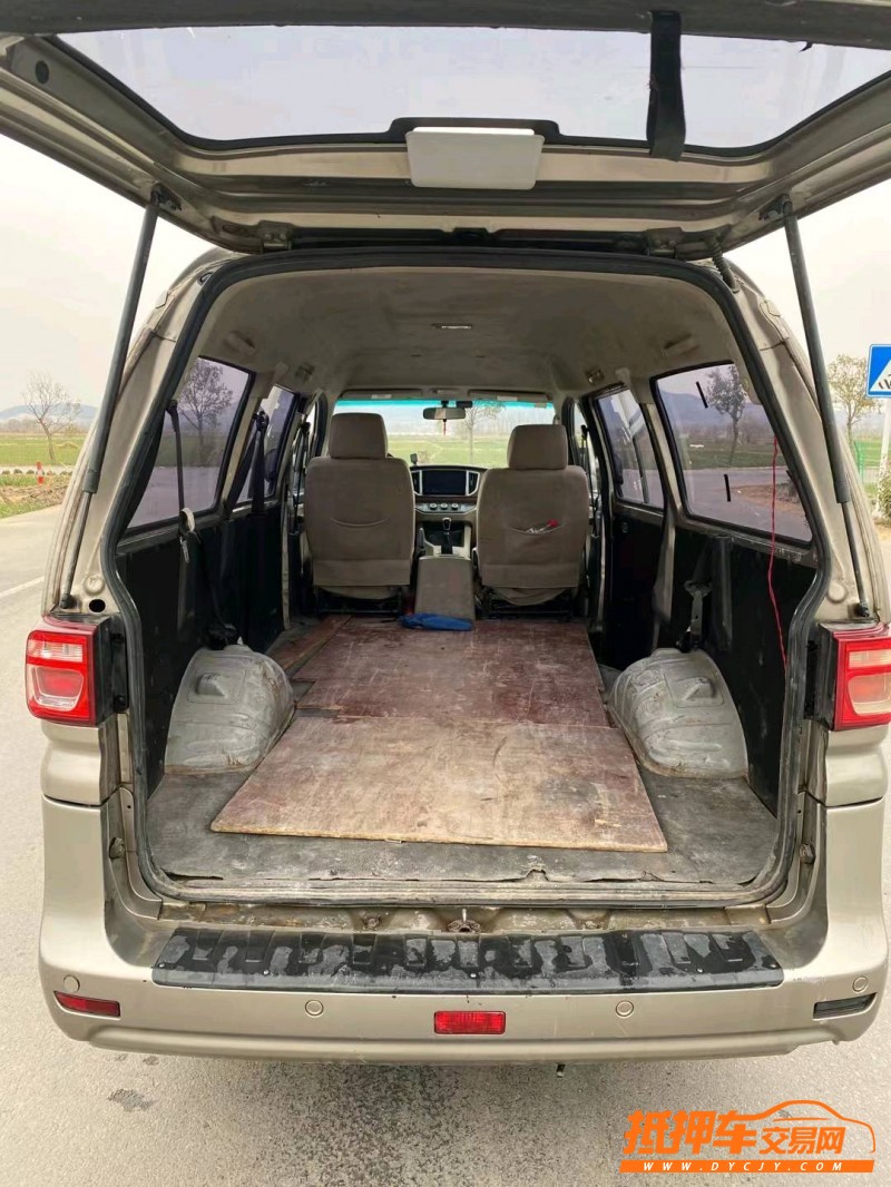 徐州19年东风菱智4