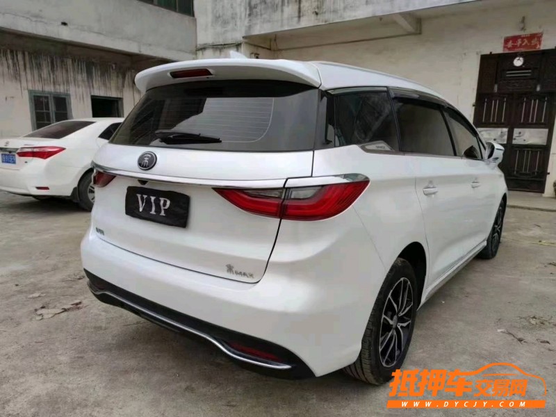 汕頭18年比亞迪宋6