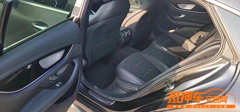 青岛21年奔驰AMG6