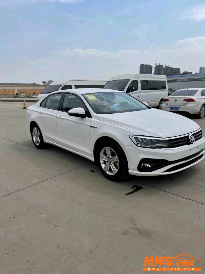 潍坊21年大众凌渡3