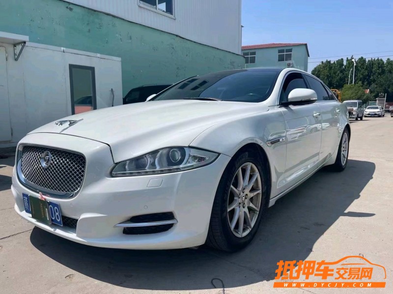 濰坊13年捷豹XJL8