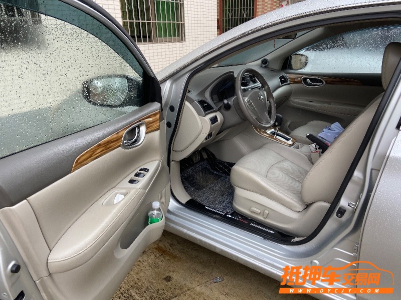 佛山15年日產軒逸4