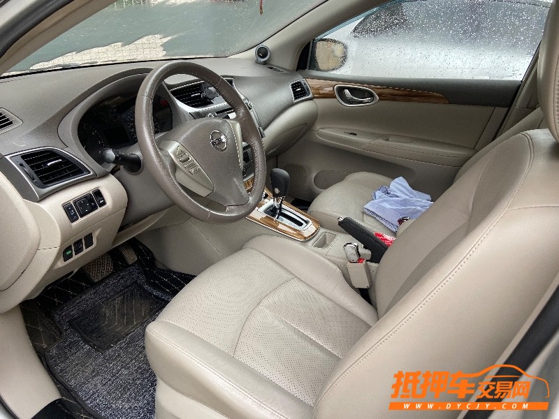 佛山15年日產軒逸7