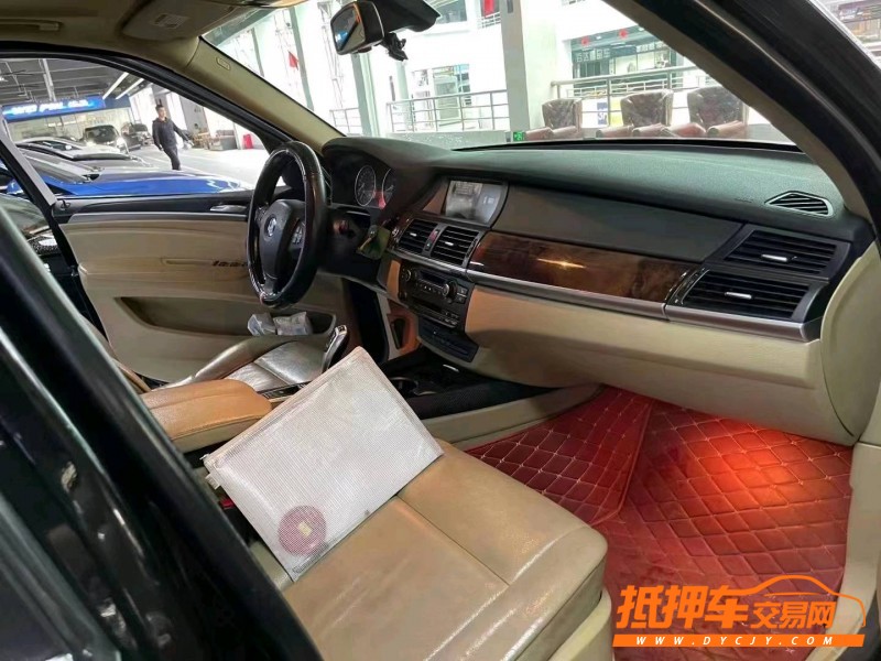 三明10年寶馬X56