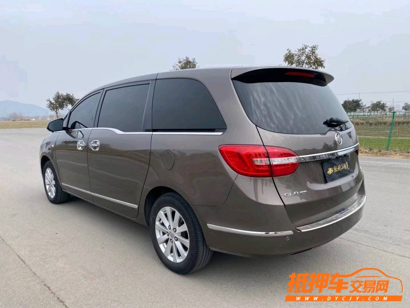 徐州19年别克GL81