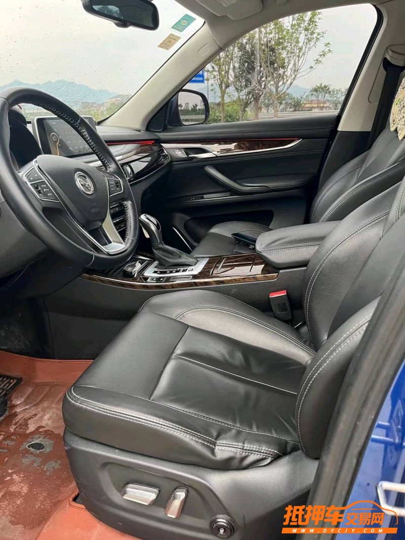 衢州17年漢騰汽車X76