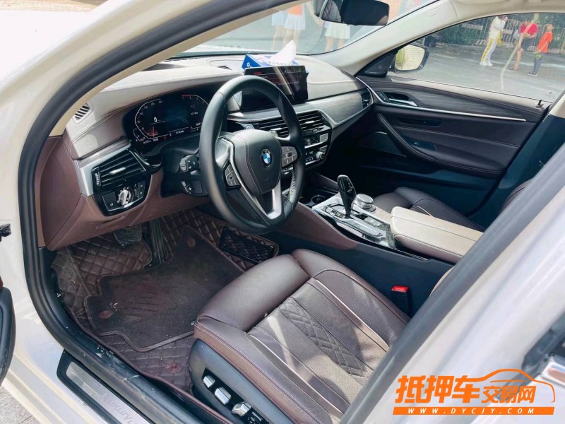 深圳20年宝马5系3