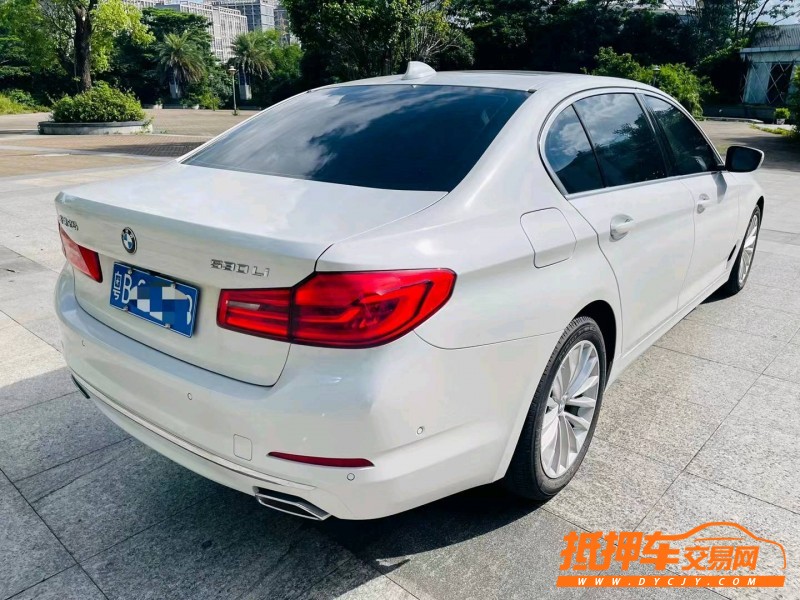 深圳20年宝马5系8