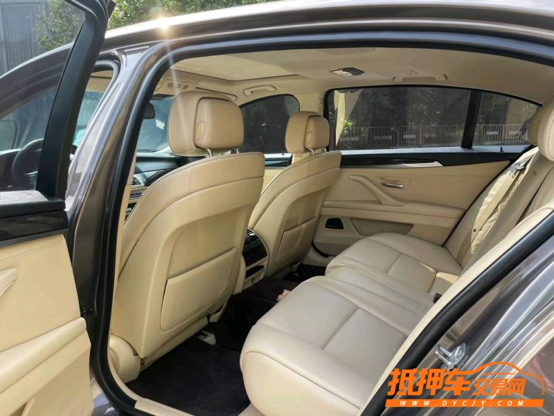 深圳13年宝马5系3