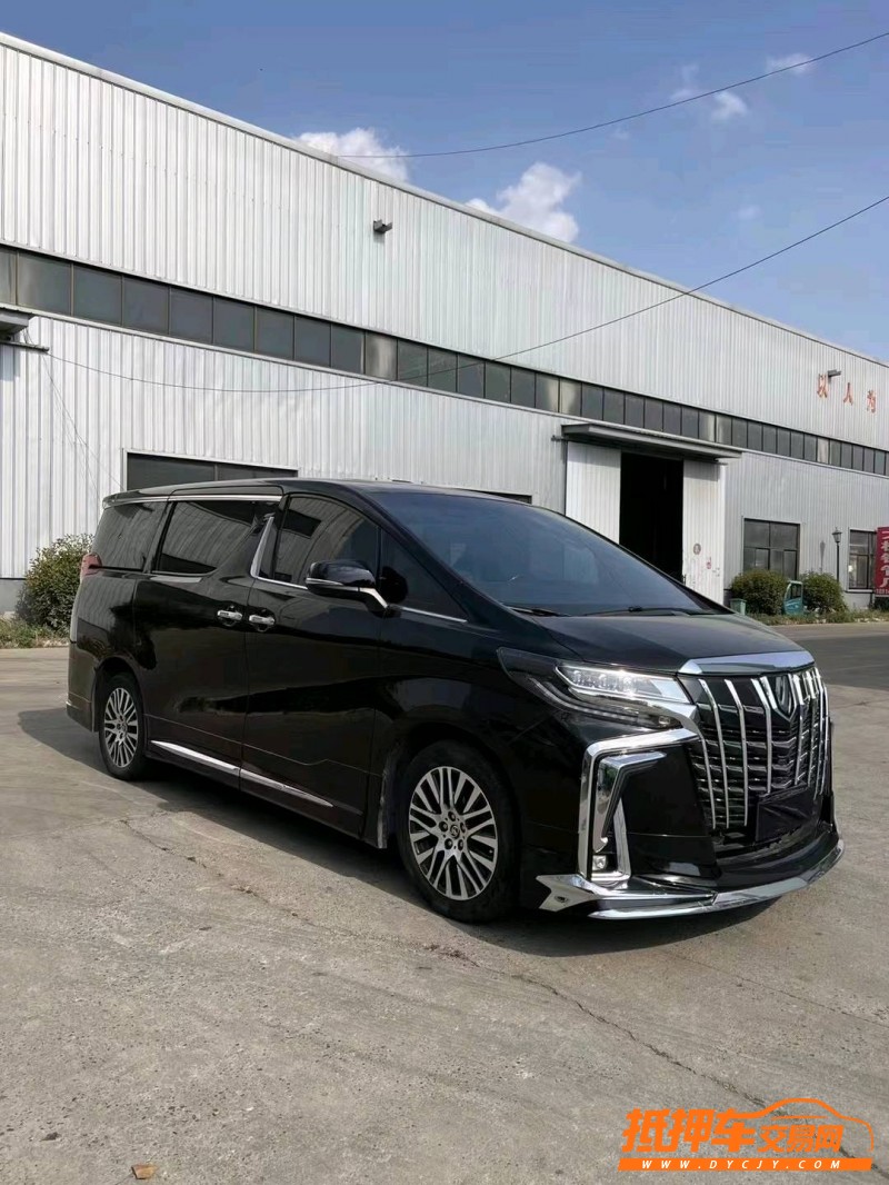 徐州17年丰田埃尔法2