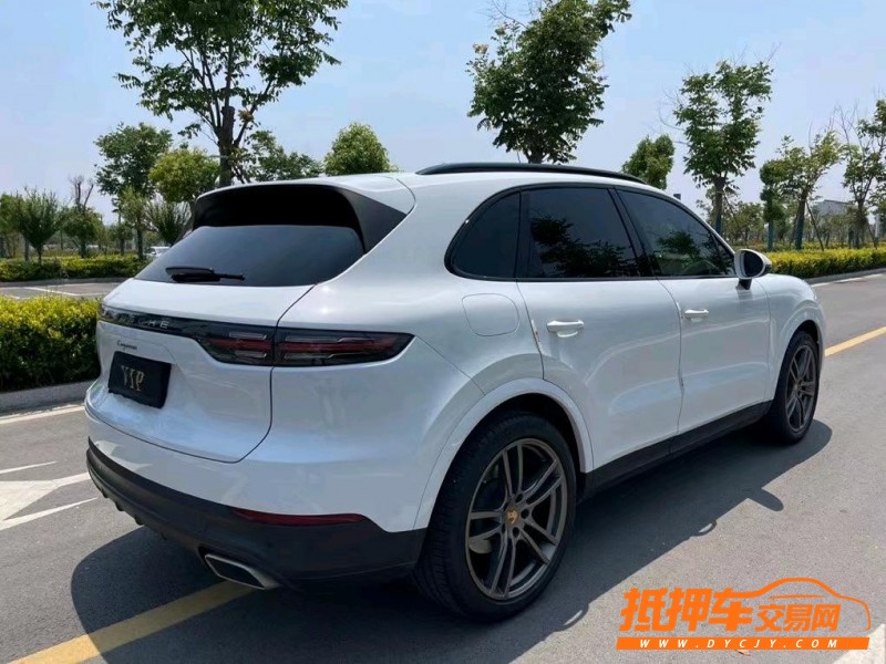 鹽城20年保時捷卡宴4