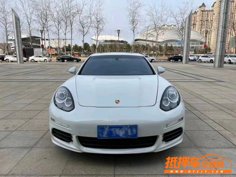 煙臺15年保時捷帕拉梅拉9