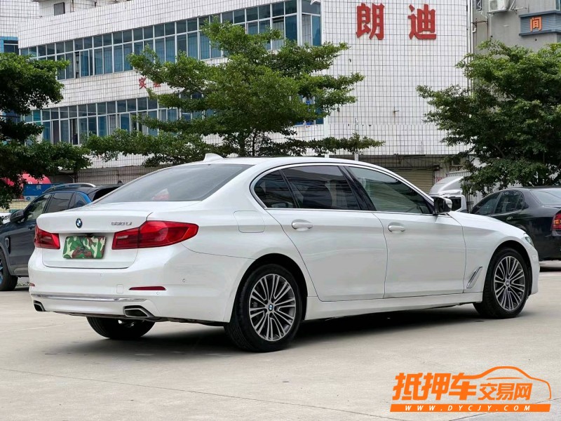 东莞18年宝马5系8