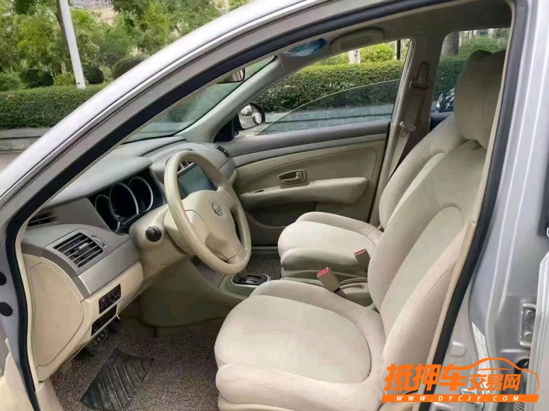 邯鄲17年日產軒逸2