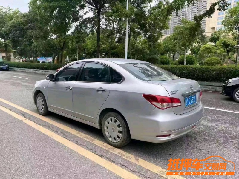 邯鄲17年日產軒逸7