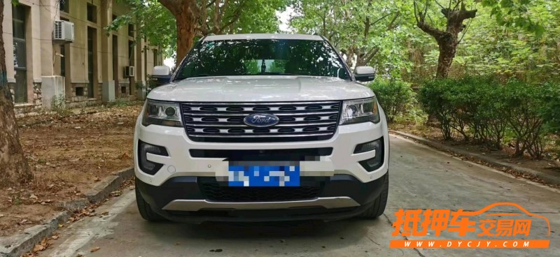 青岛17年福特探险者9