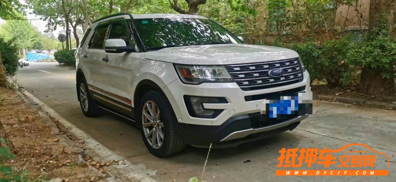青岛17年福特探险者8