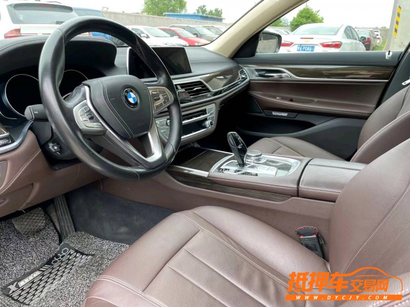 潍坊17年宝马7系4