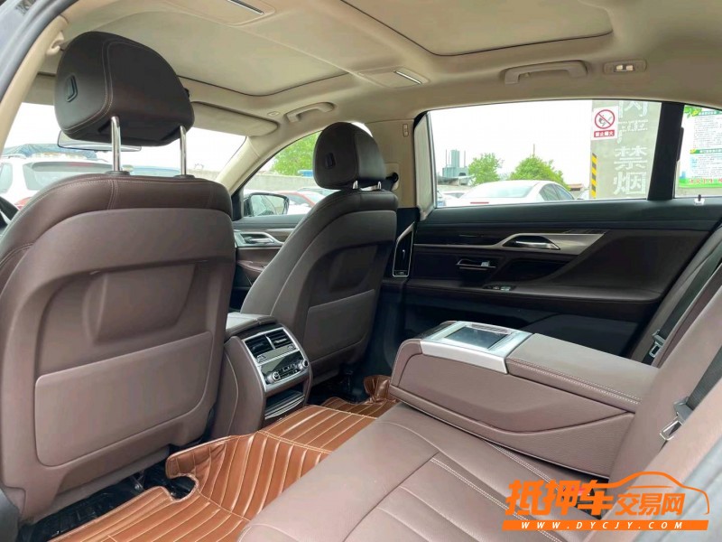 潍坊17年宝马7系1