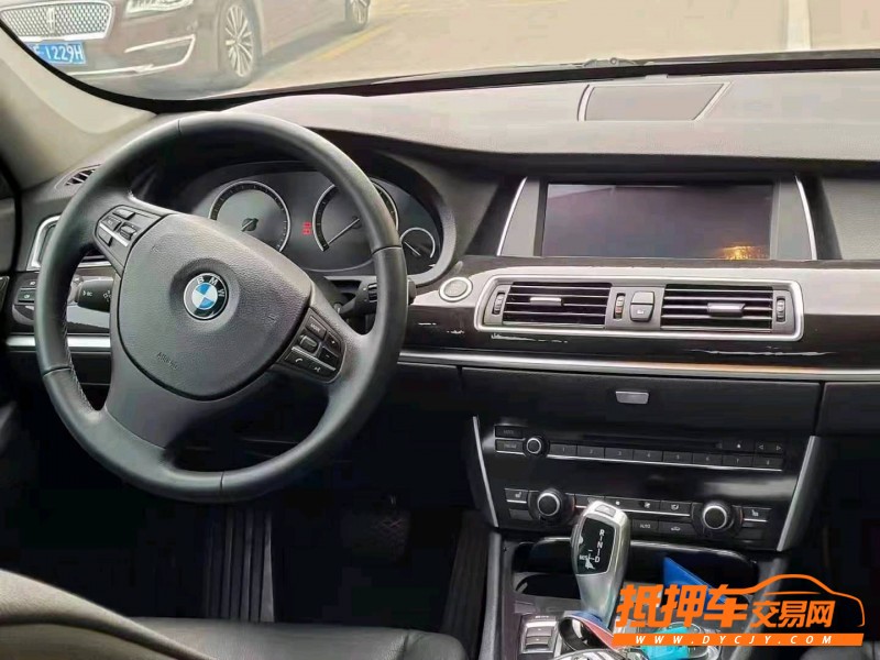 泰州11年宝马5系GT5