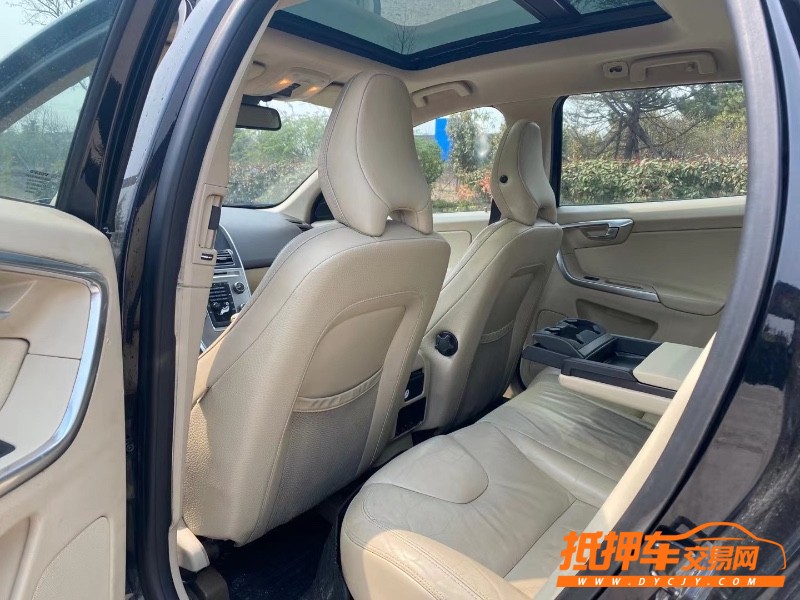 青島12年沃爾沃XC609
