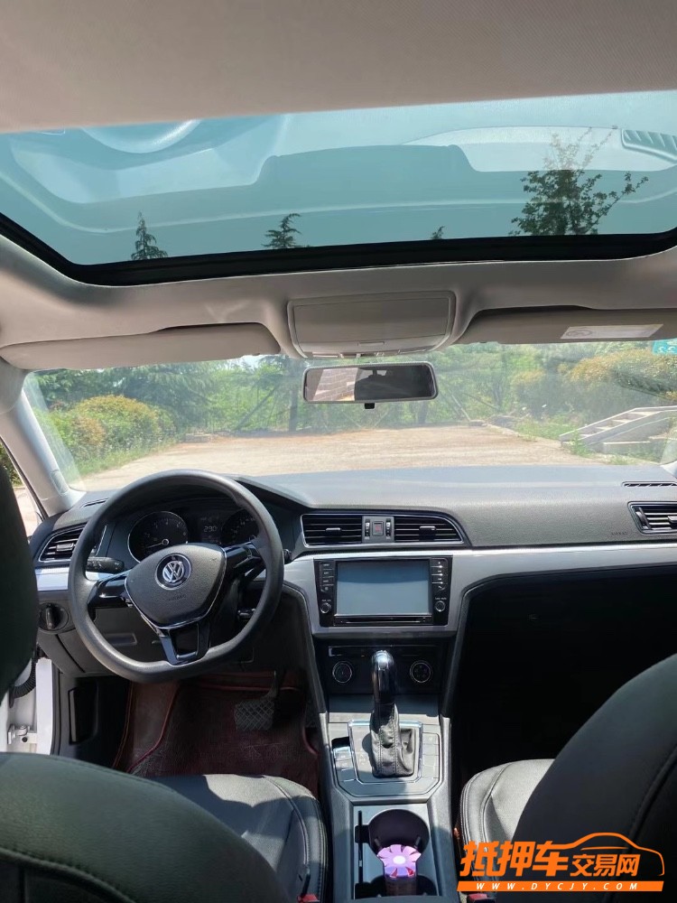 青岛16年大众凌渡3