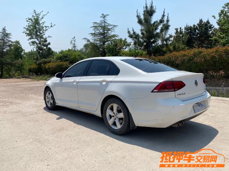 青岛16年大众凌渡8