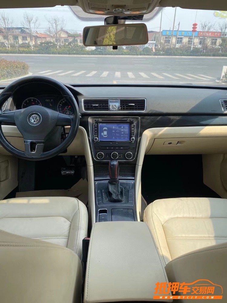 青岛12年大众帕萨特3