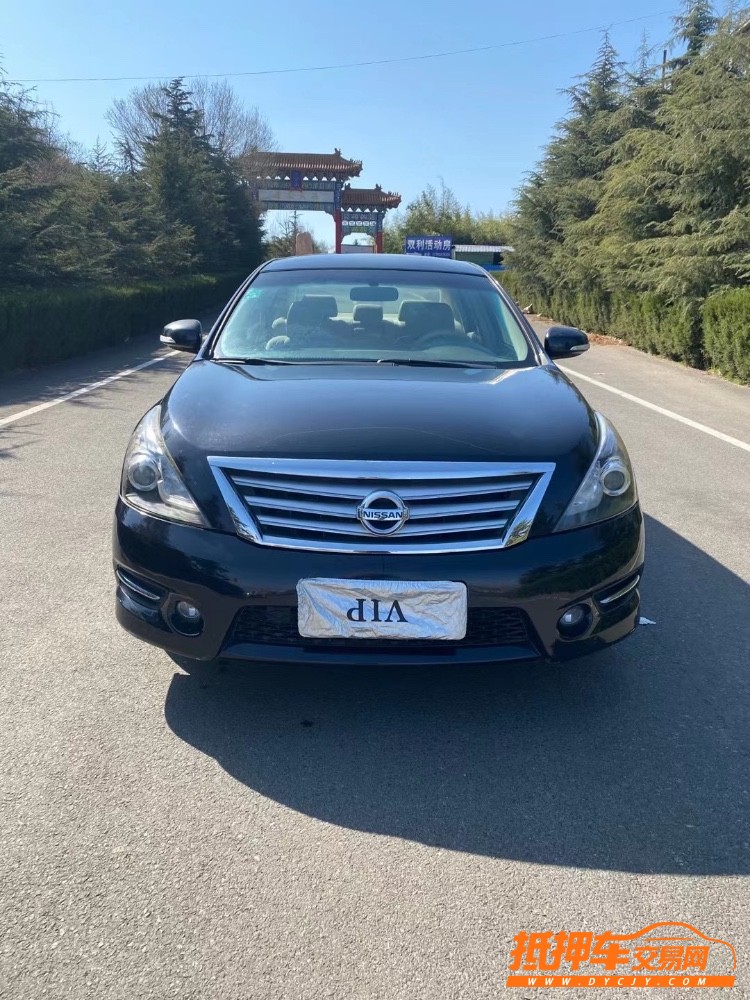 青島12年日產天籟6