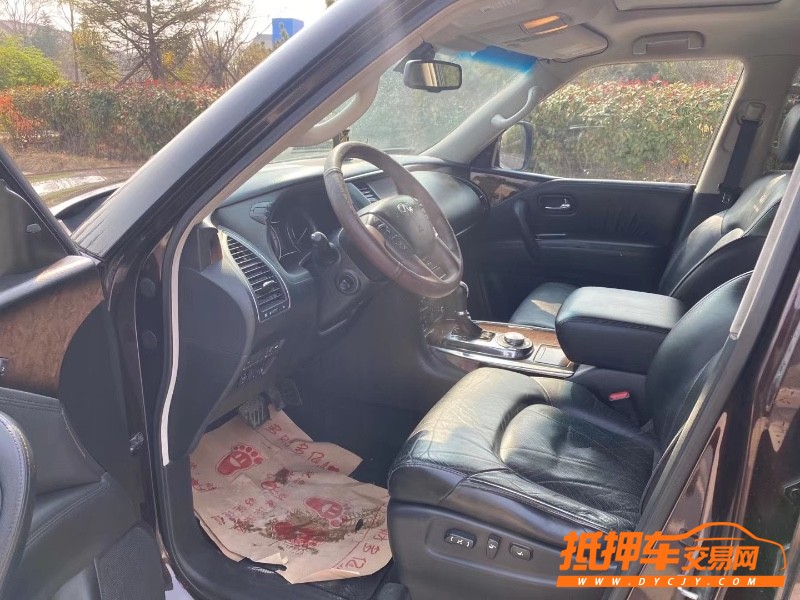 青島11年英菲尼迪QX562