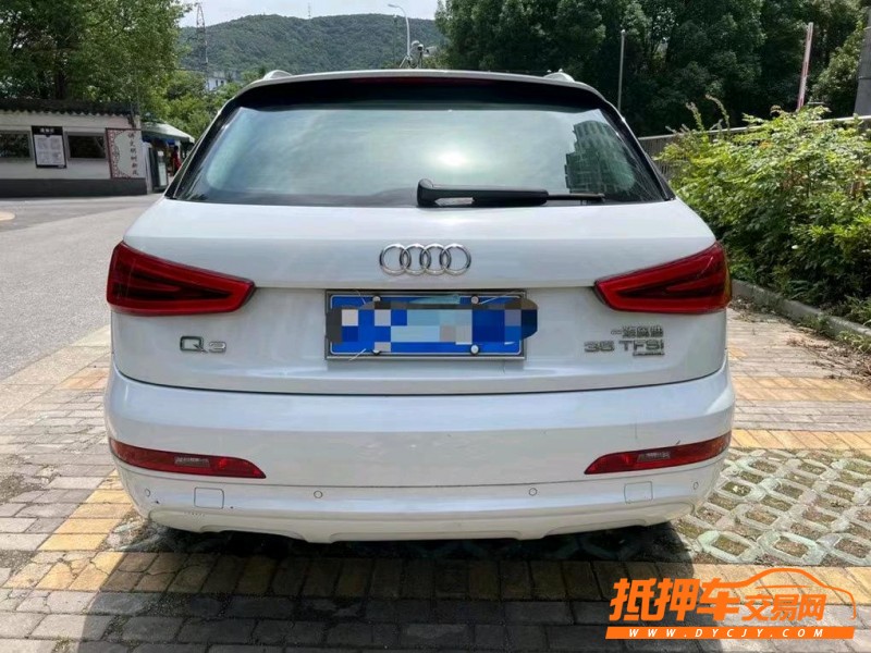 盐城13年奥迪Q34