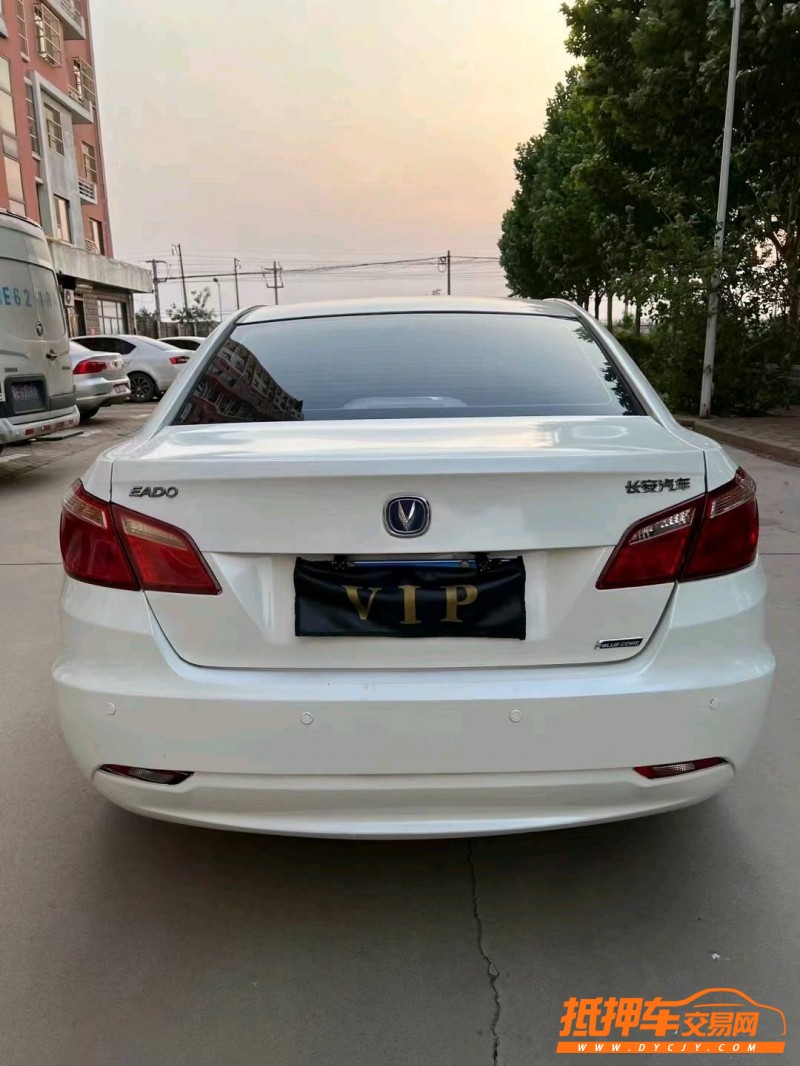邢臺16年長安汽車逸動9