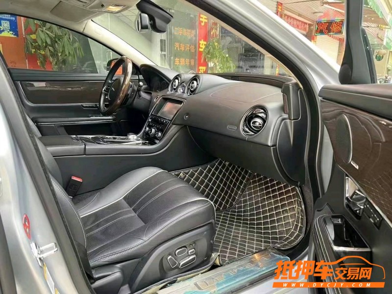 濟南11年捷豹XJ3