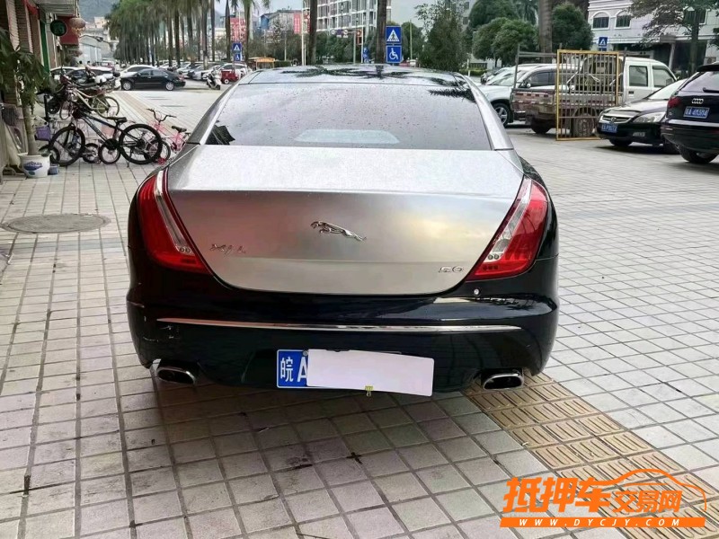 濟南11年捷豹XJ8