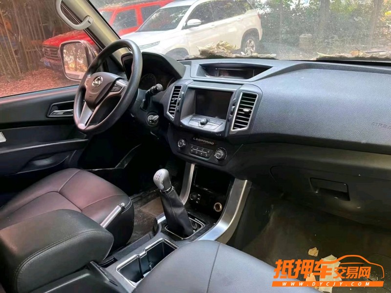 濟南17年獵豹汽車Q63