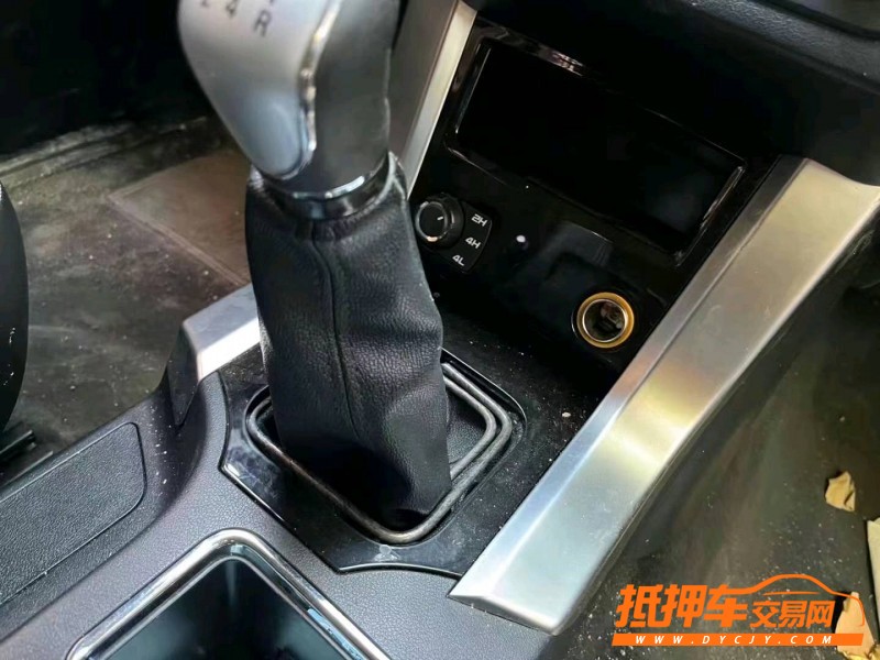 濟南17年獵豹汽車Q64