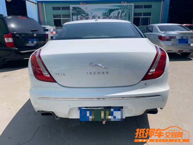 青島13年捷豹XJ9