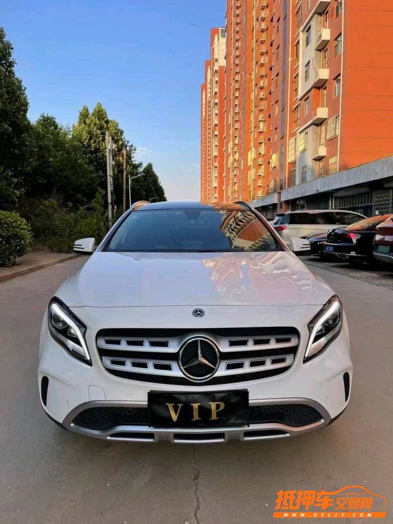 邢台18年奔驰GLA1