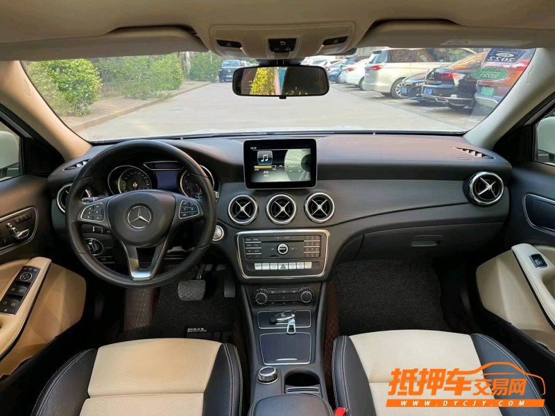 邢台18年奔驰GLA7