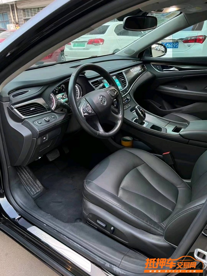 邢台18年别克君越5