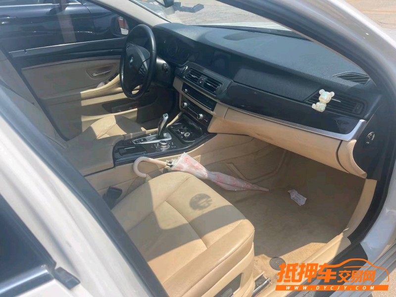 青岛13年宝马5系4