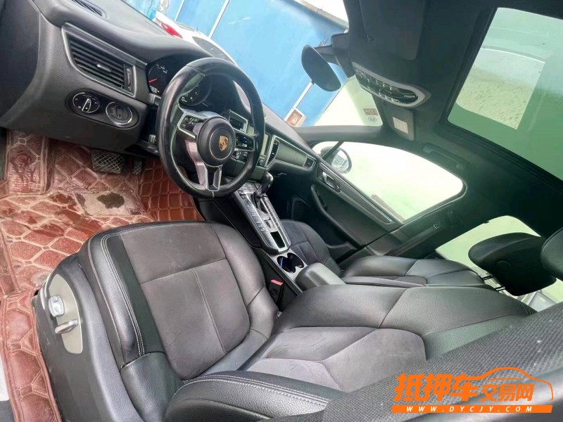 青島14年保時捷Macan4