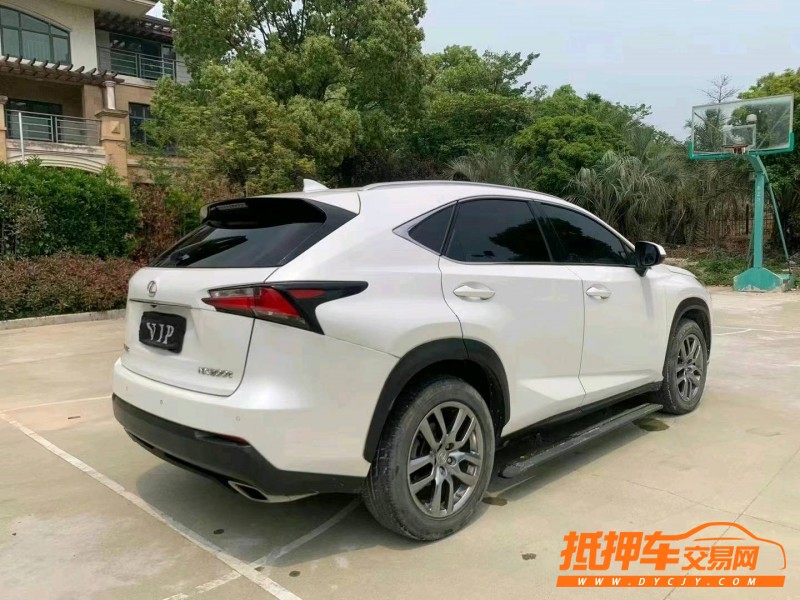 臺州15年雷克薩斯NX6