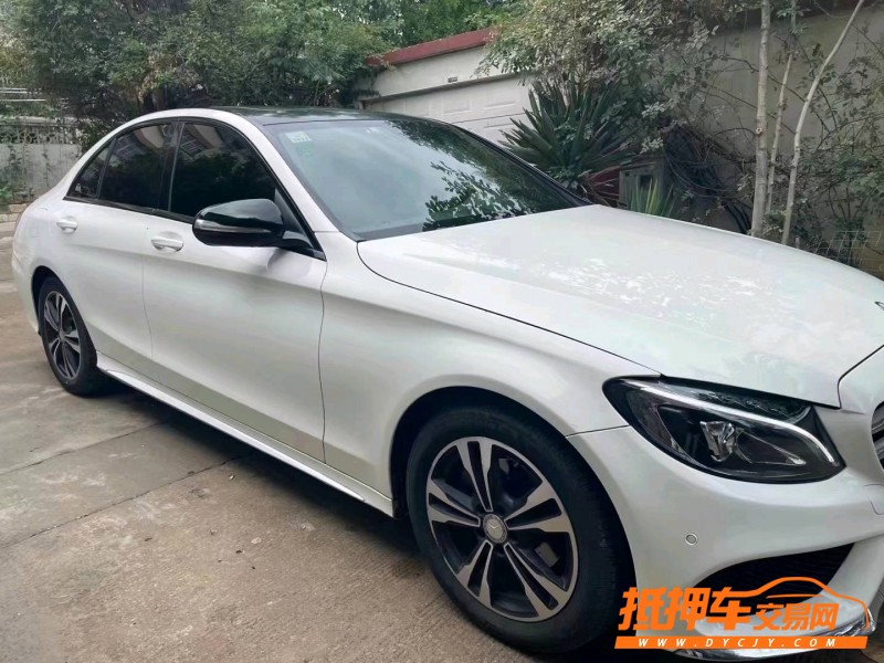 潍坊17年奔驰C2