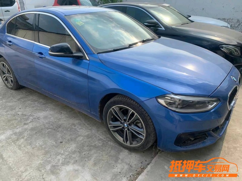 潍坊17年宝马1系3