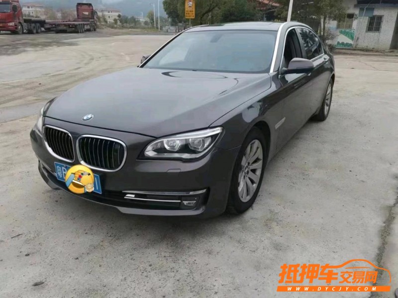 广州13年宝马7系2