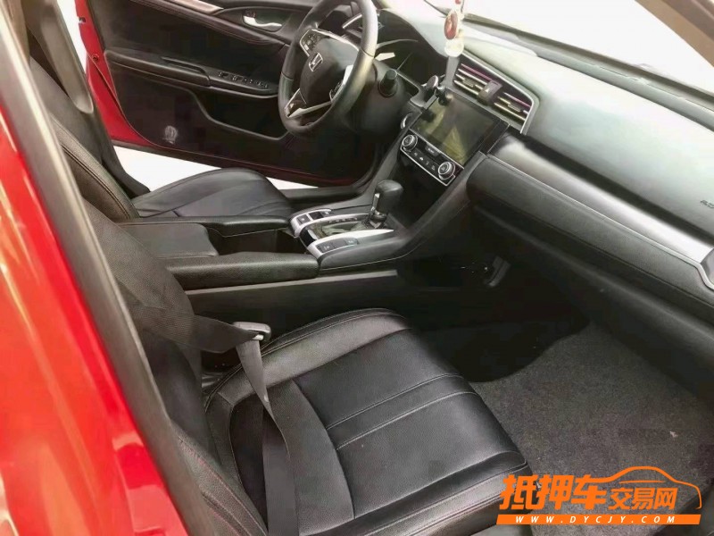 潍坊19年本田思域6