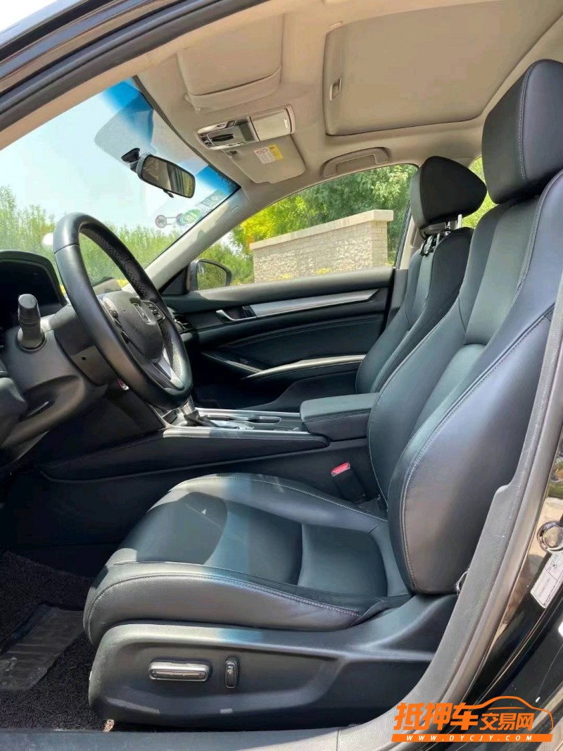 潍坊18年本田雅阁1