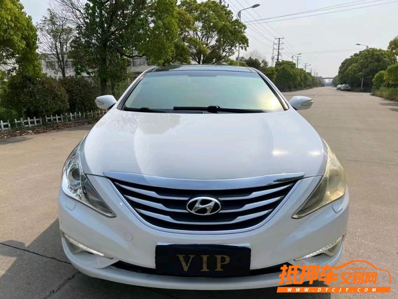 盐城14年现代索纳塔八1