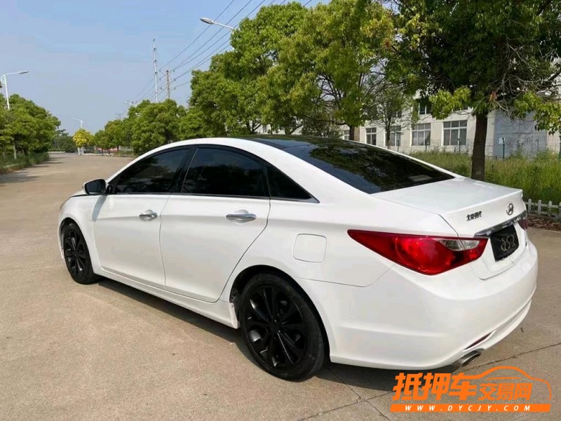 盐城14年现代索纳塔八8